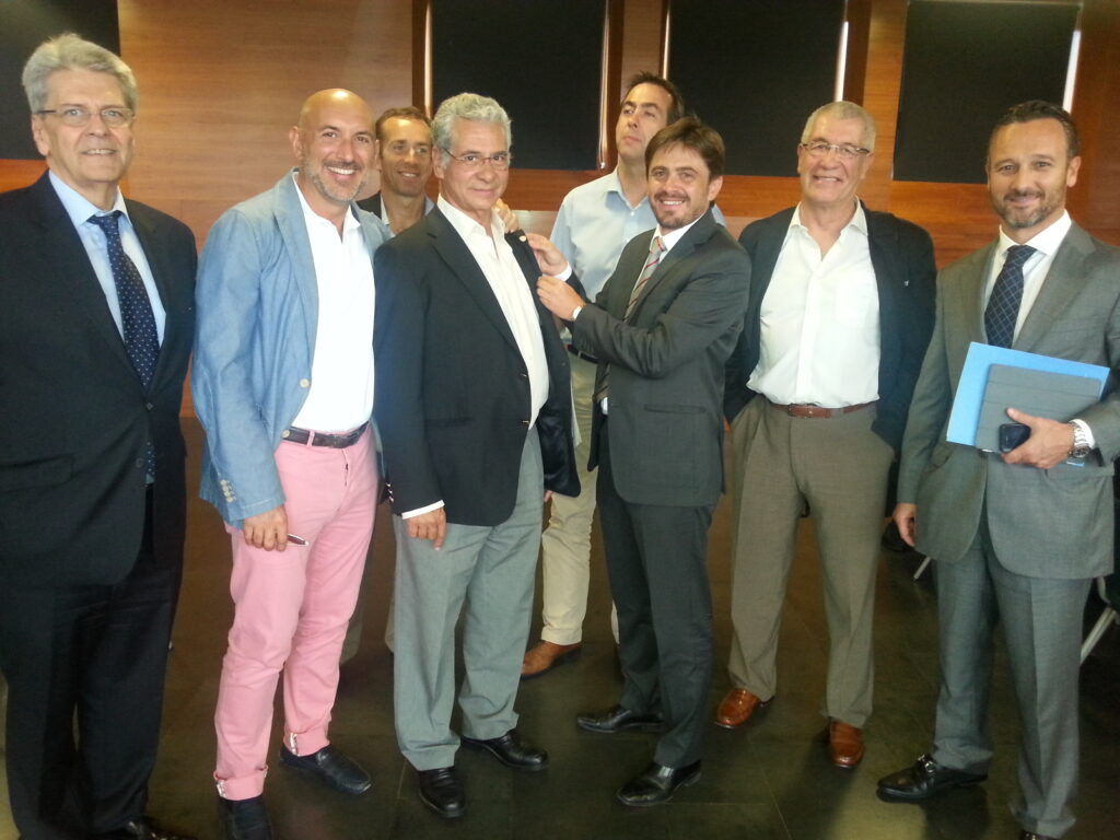 distincion Lopez Perea