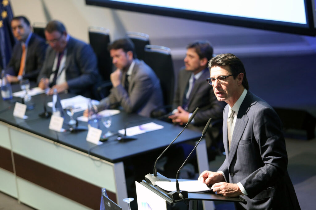 141024 tfe congresohoteleros clausura soria 04