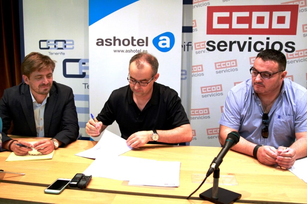 Firma convenio hosteleria 2