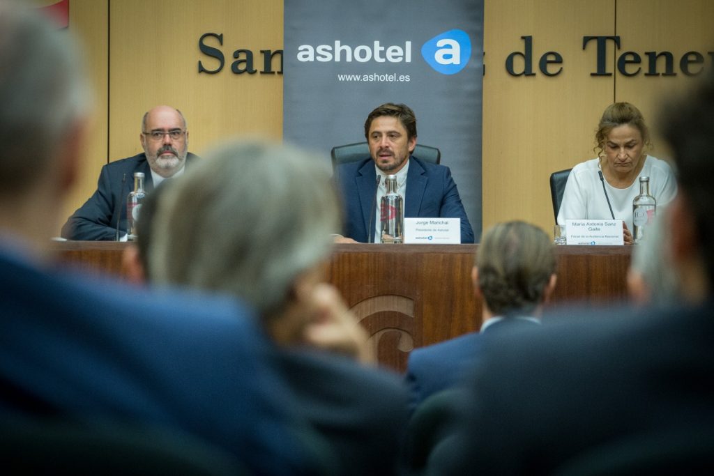 25112016 jornada responsabilidad penal empresarial M.Antonia Sanz 59 baja