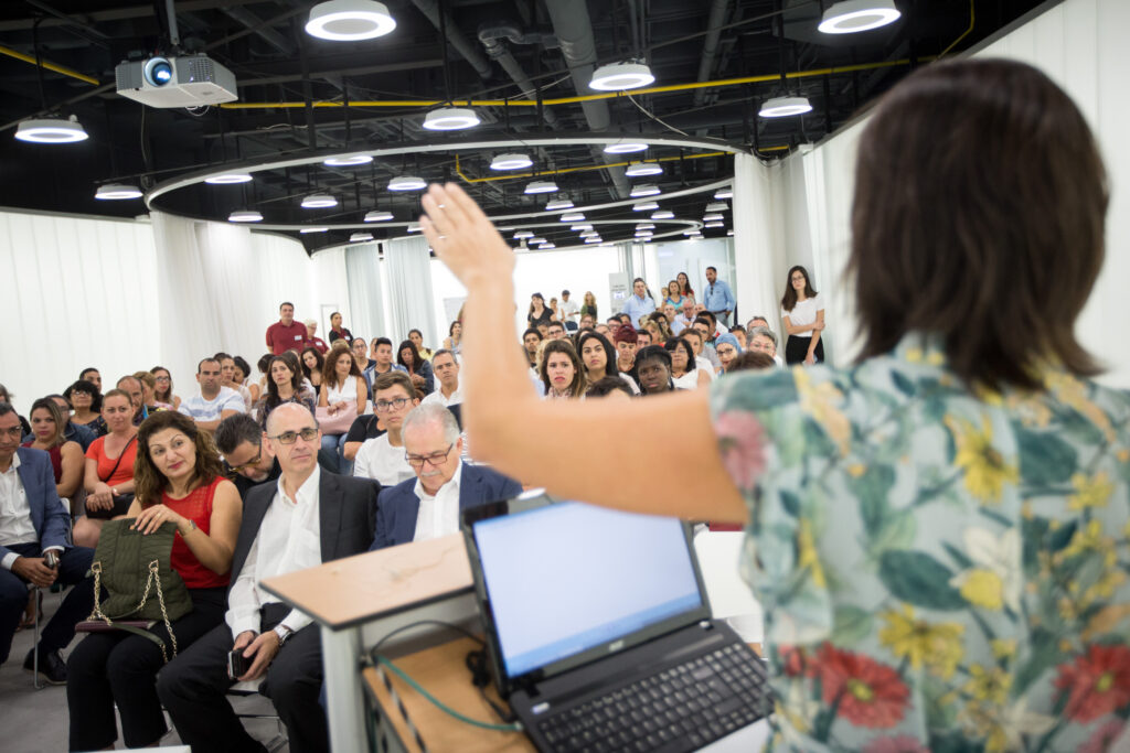 SHE ASHOTEL EMPLEO 93
