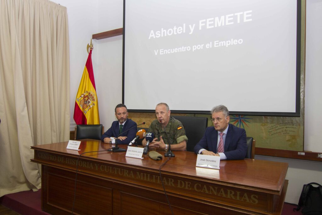 21062018 V Encuentro Empleo FFAA 3