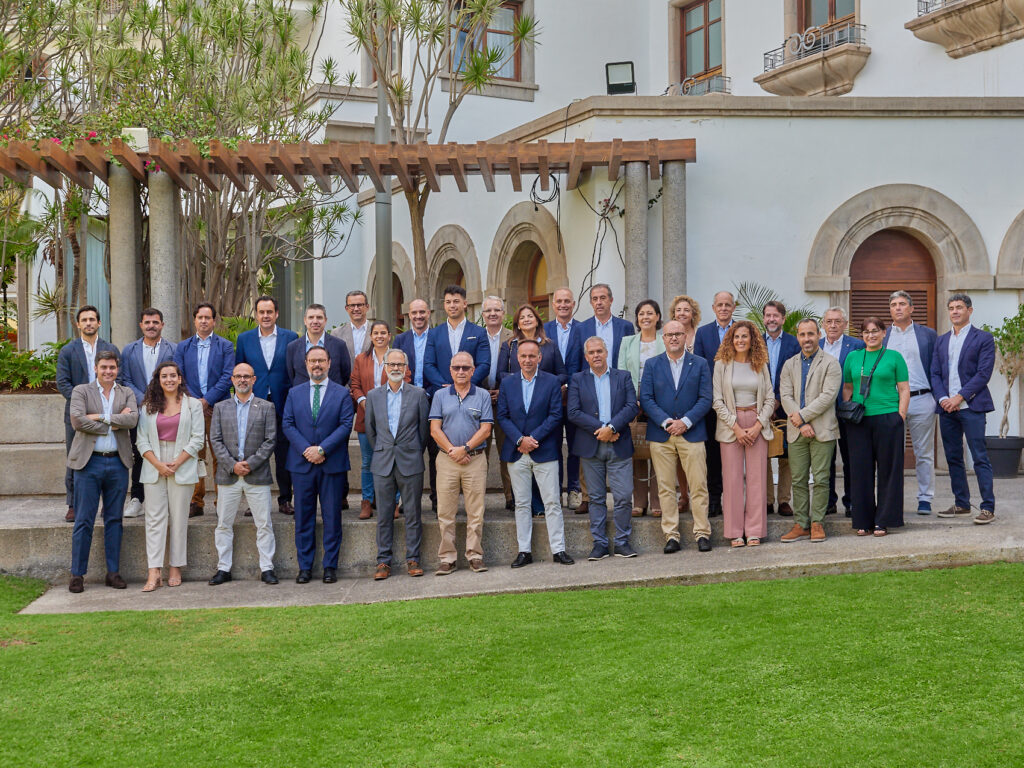 24 10 15 REUNION ASHOTEL MESA EMPRESARIAL 060