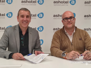 14042026 firma convenio Ashotel DGHH 9