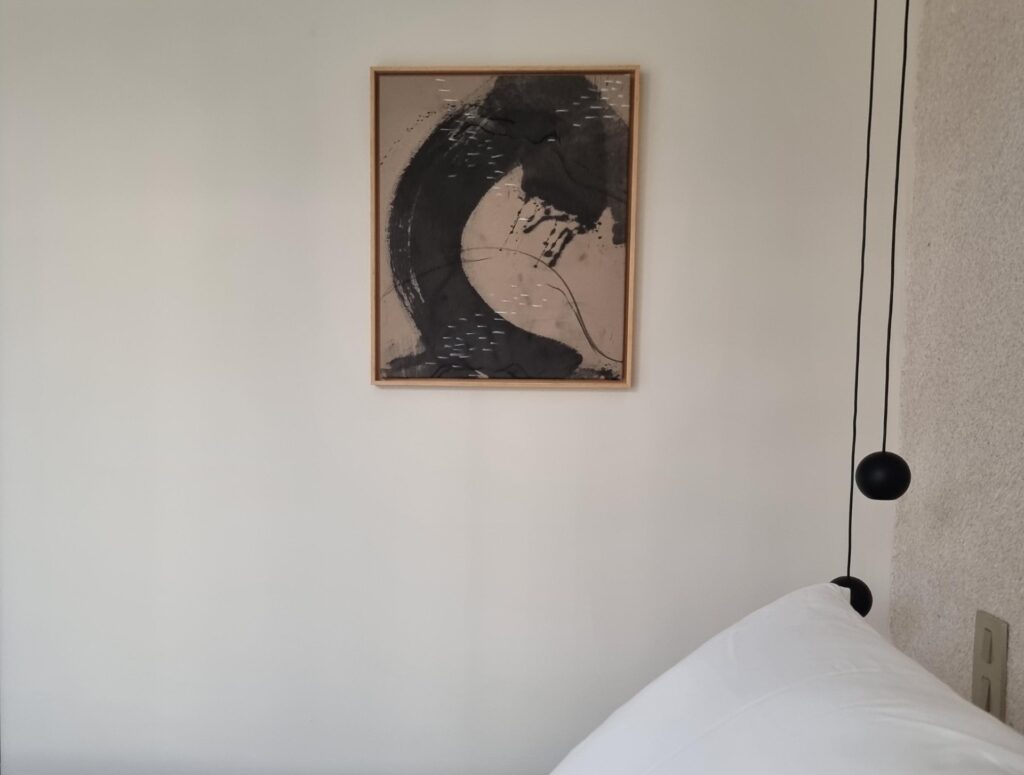 Obra de M.Lohrum en hotel Taro2